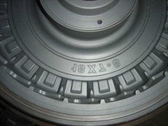 分析橡胶实芯轮胎的问题与解决措施